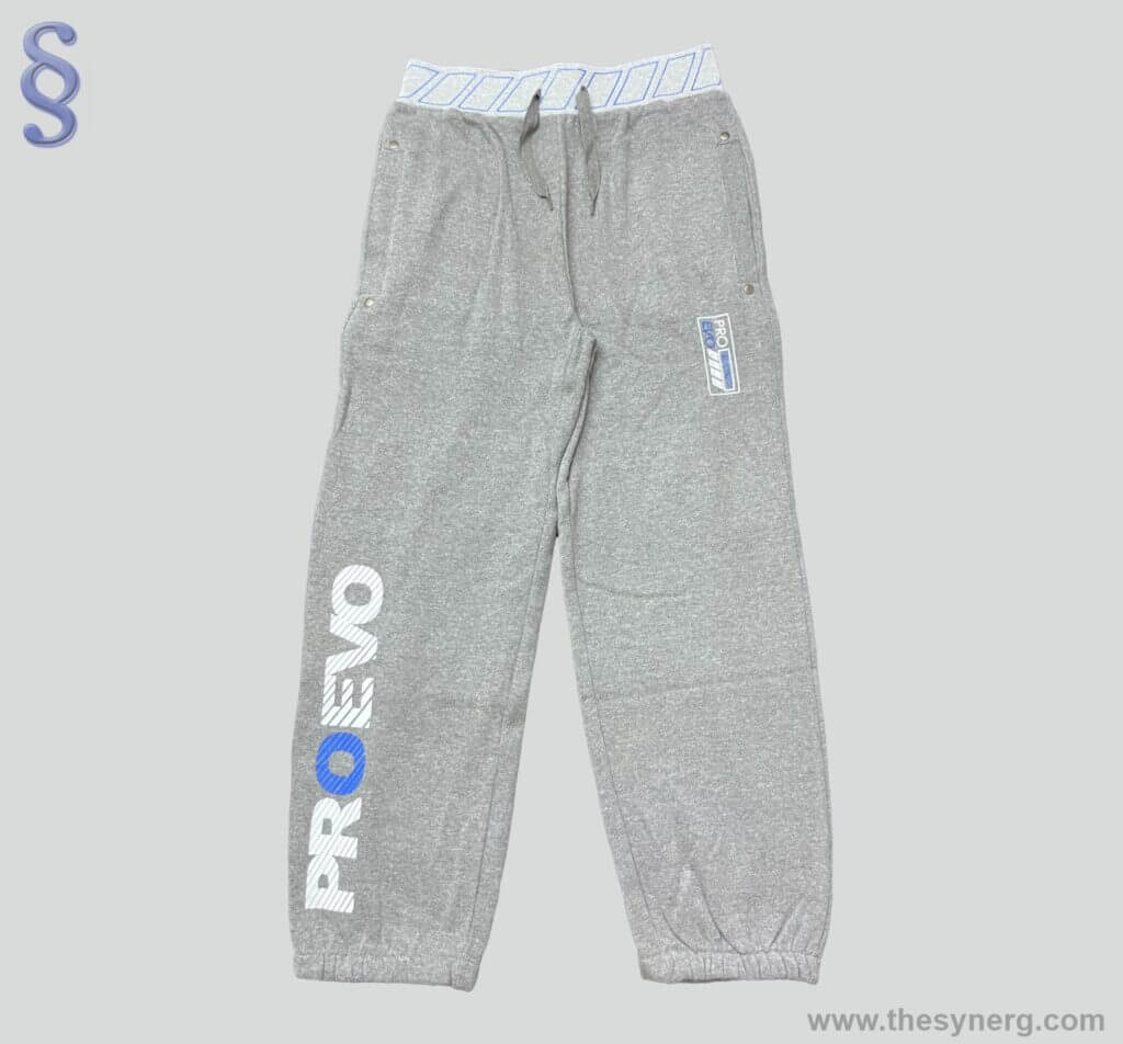 Fleece yoga pant made by Synerg which is a gym wear manufacturers in india