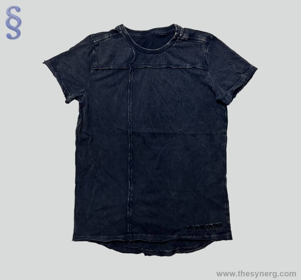 Dip dyed men's sports clothing made by Synerg which is a sports clothes manufacturer