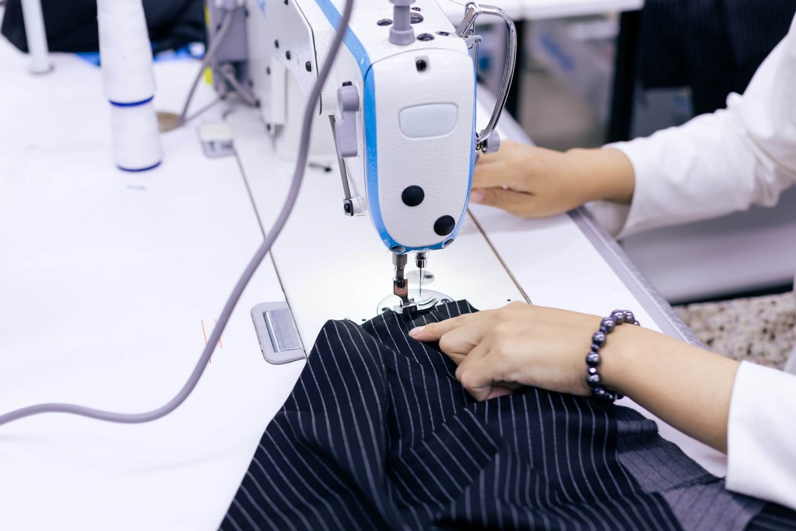 What is a garment factory? How much does it cost to start set up a garment factory?