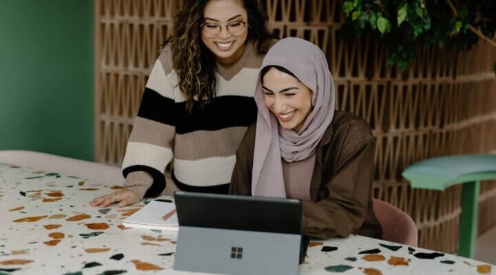 10 Roles of Owner of clothing apparel manufacturer factory and the duties fashion garment factory owner must undertake. - Synerg